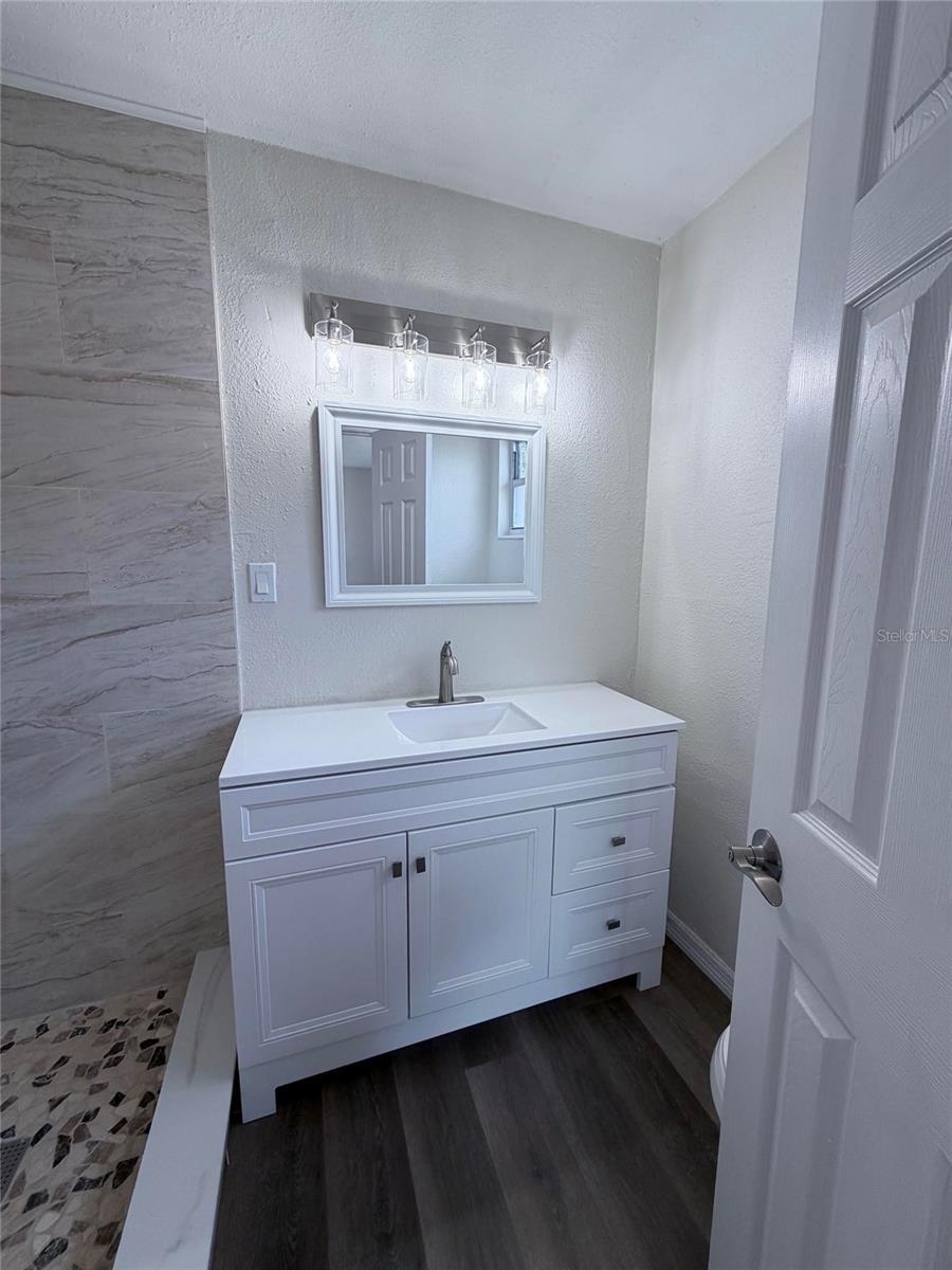 4418 W FAIRVIEW HTS — photo 26