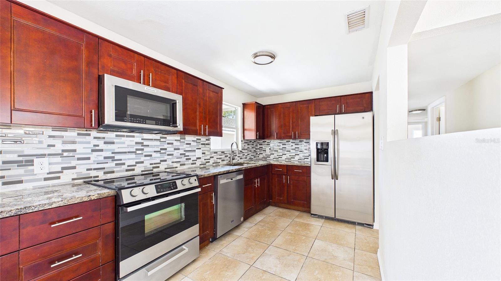 4418 W FAIRVIEW HTS — photo 9