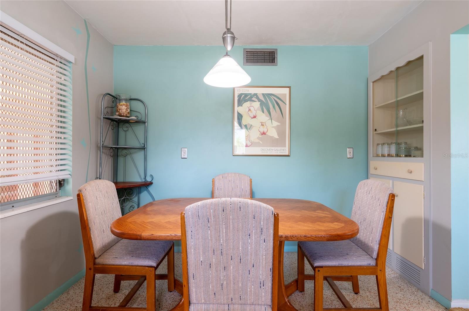 2215 GROVE ST — photo 17