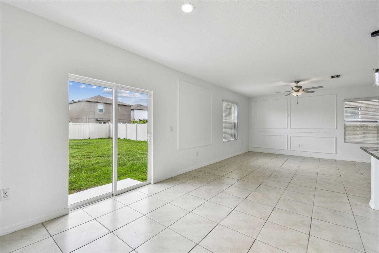 2139 STELLAR BRILLIANCE WAY — photo 24