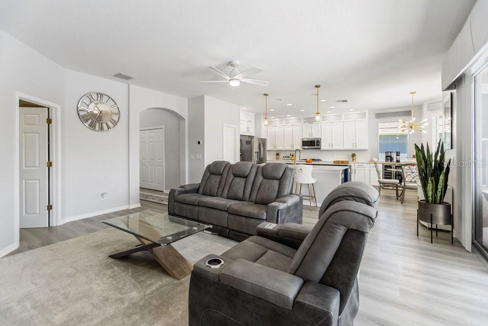 8758 CRYSTAL CREEK CT — photo 11