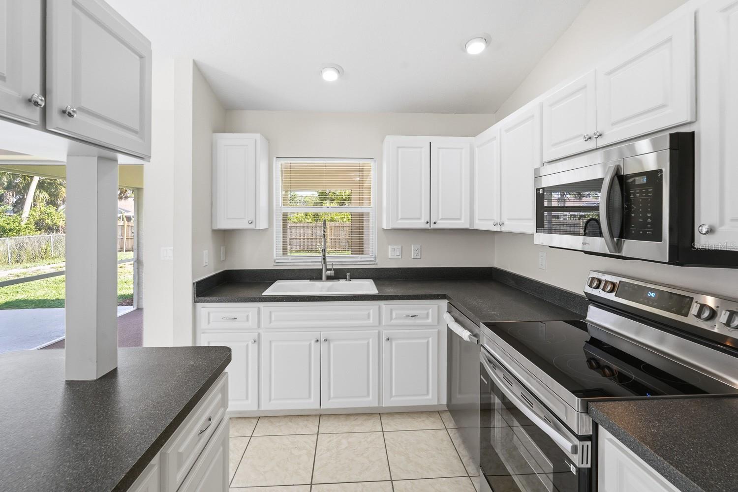 3781 WAYWARD AVE — photo 17