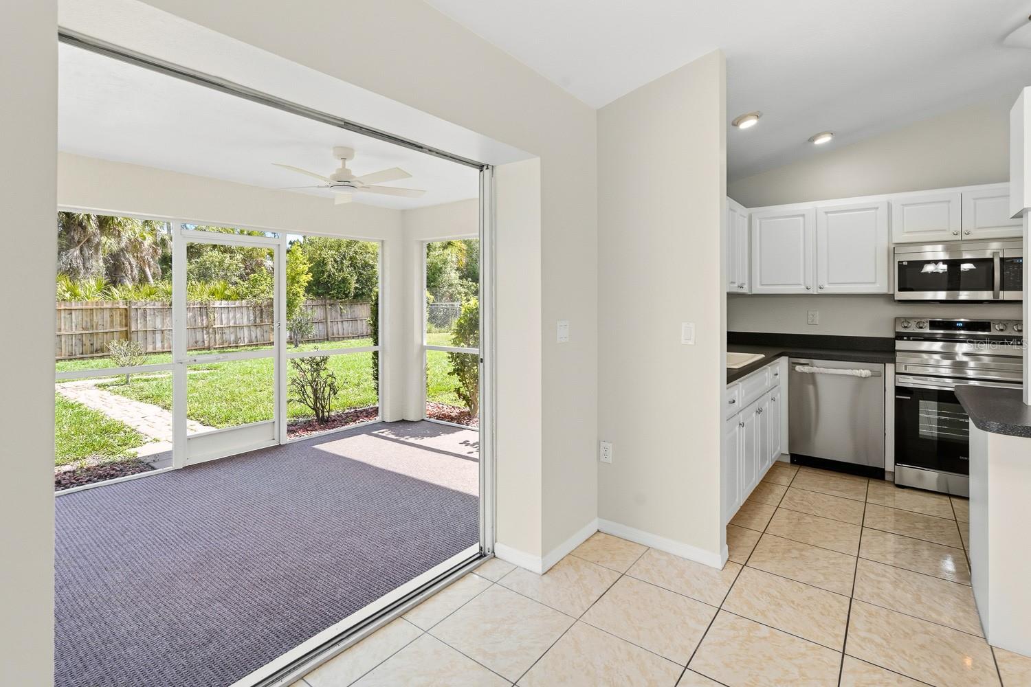 3781 WAYWARD AVE — photo 9