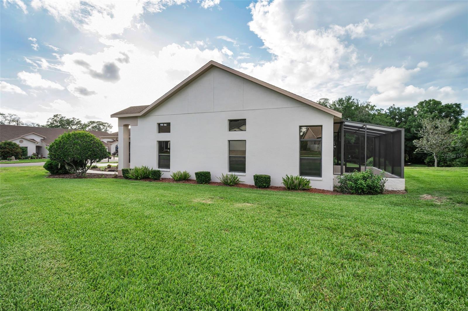 6240 FAIRSKIES DR — photo 58
