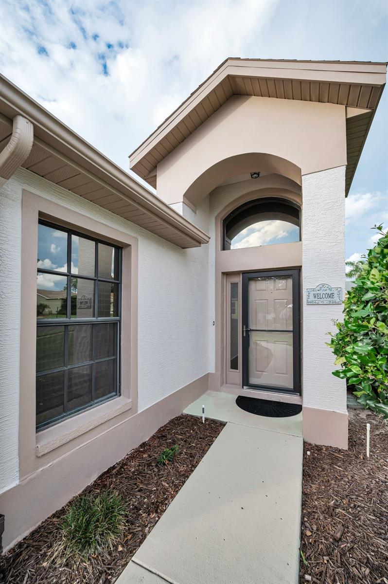 6240 FAIRSKIES DR — photo 13