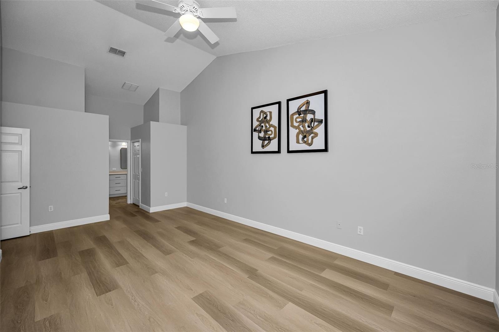 6240 FAIRSKIES DR — photo 31