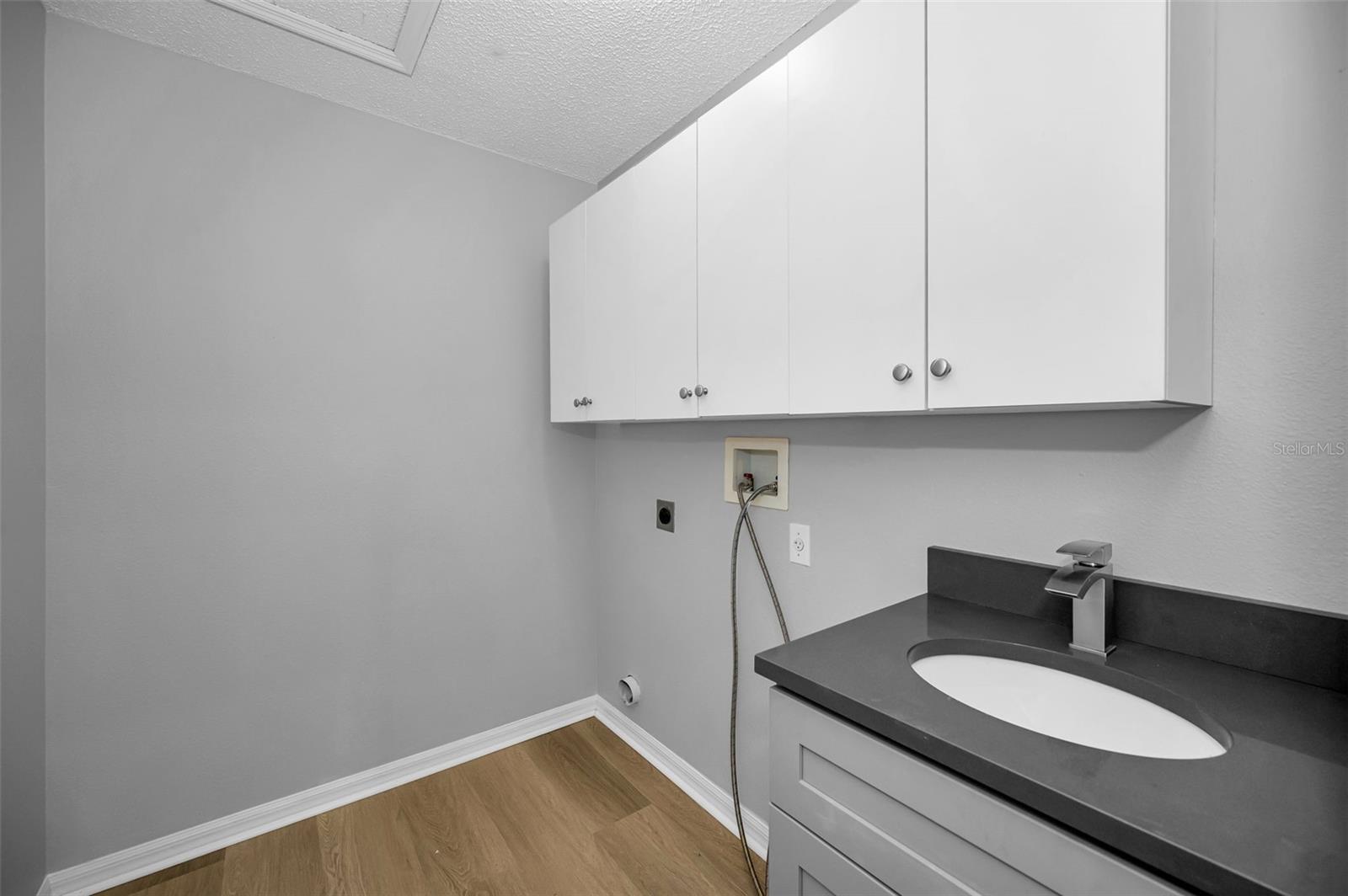 6240 FAIRSKIES DR — photo 45