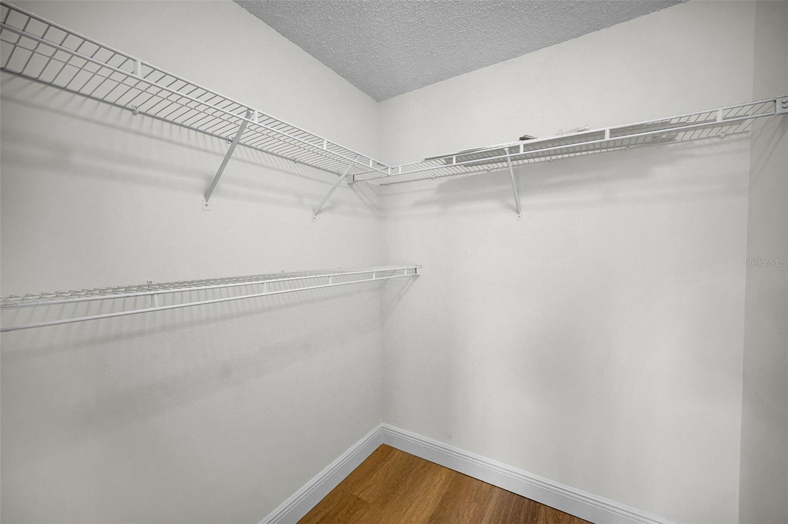 6240 FAIRSKIES DR — photo 40