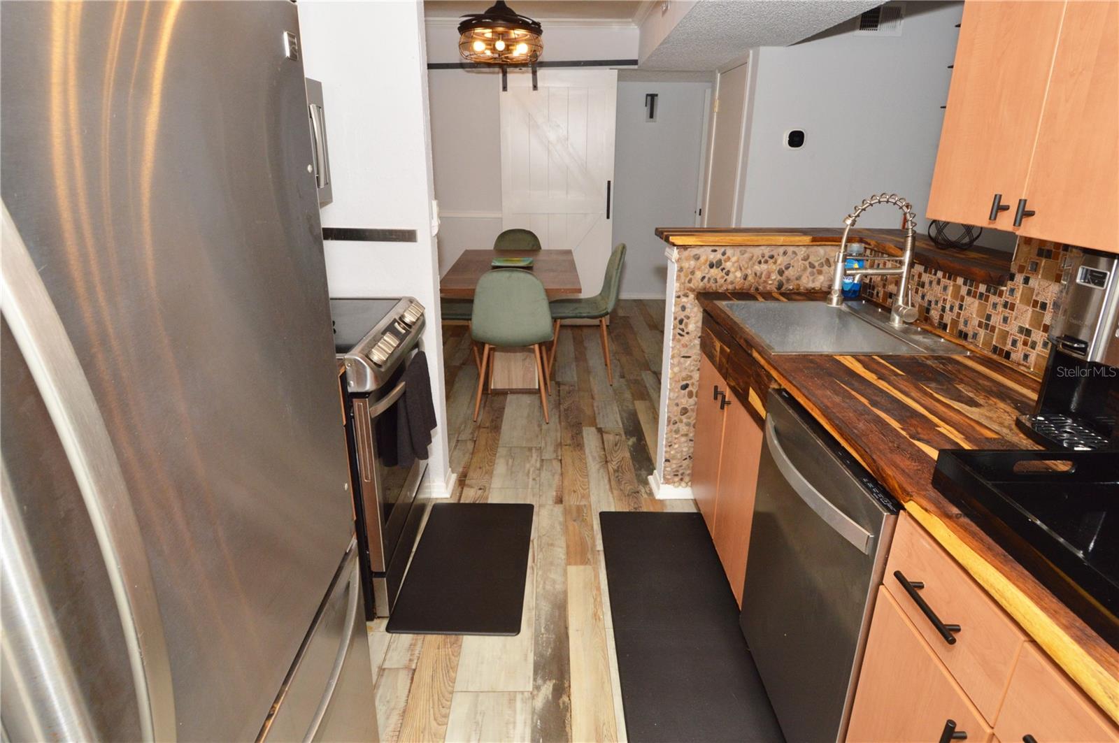 10200 GANDY BLVD N #1313 — photo 14