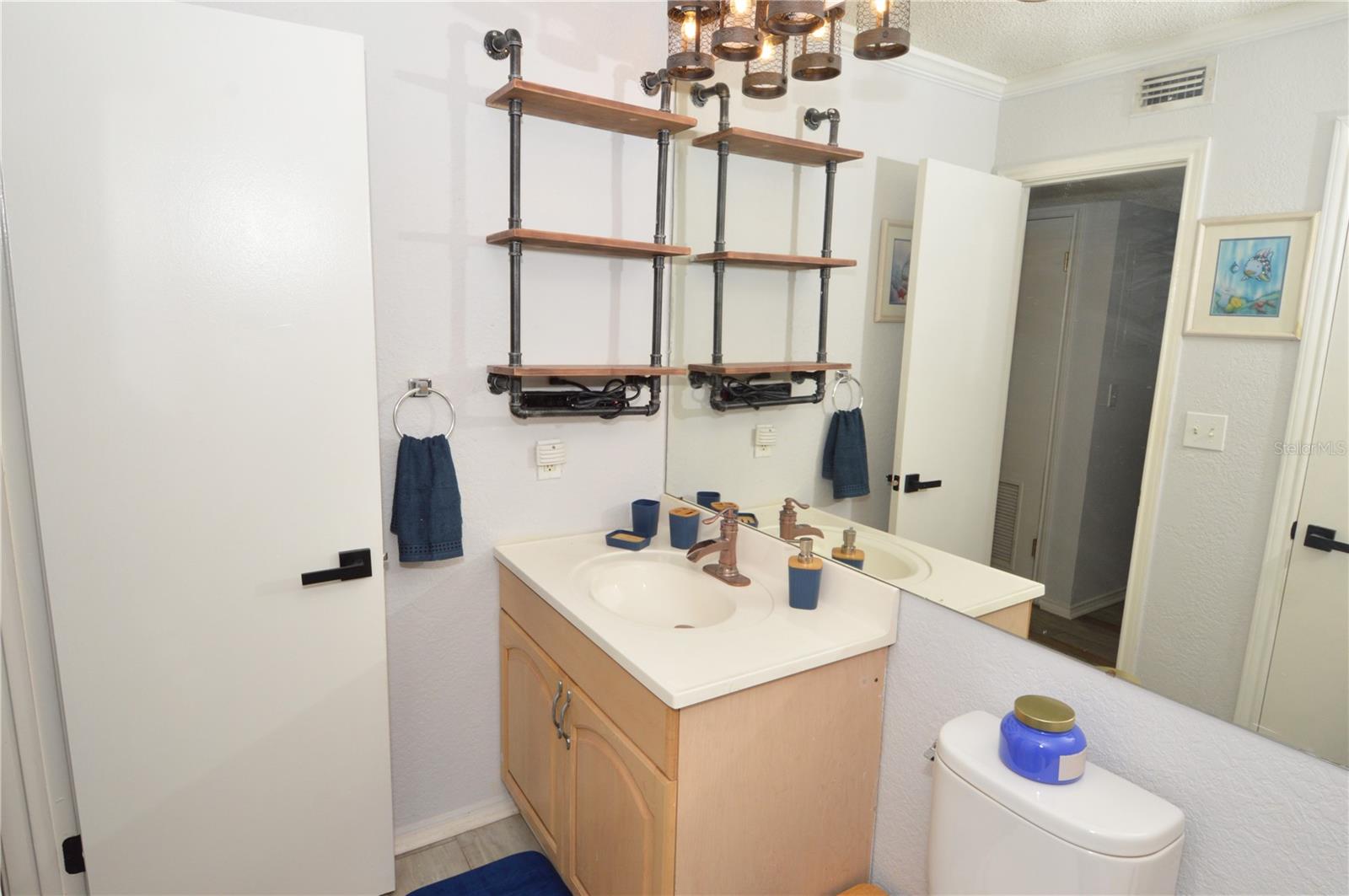 10200 GANDY BLVD N #1313 — photo 39