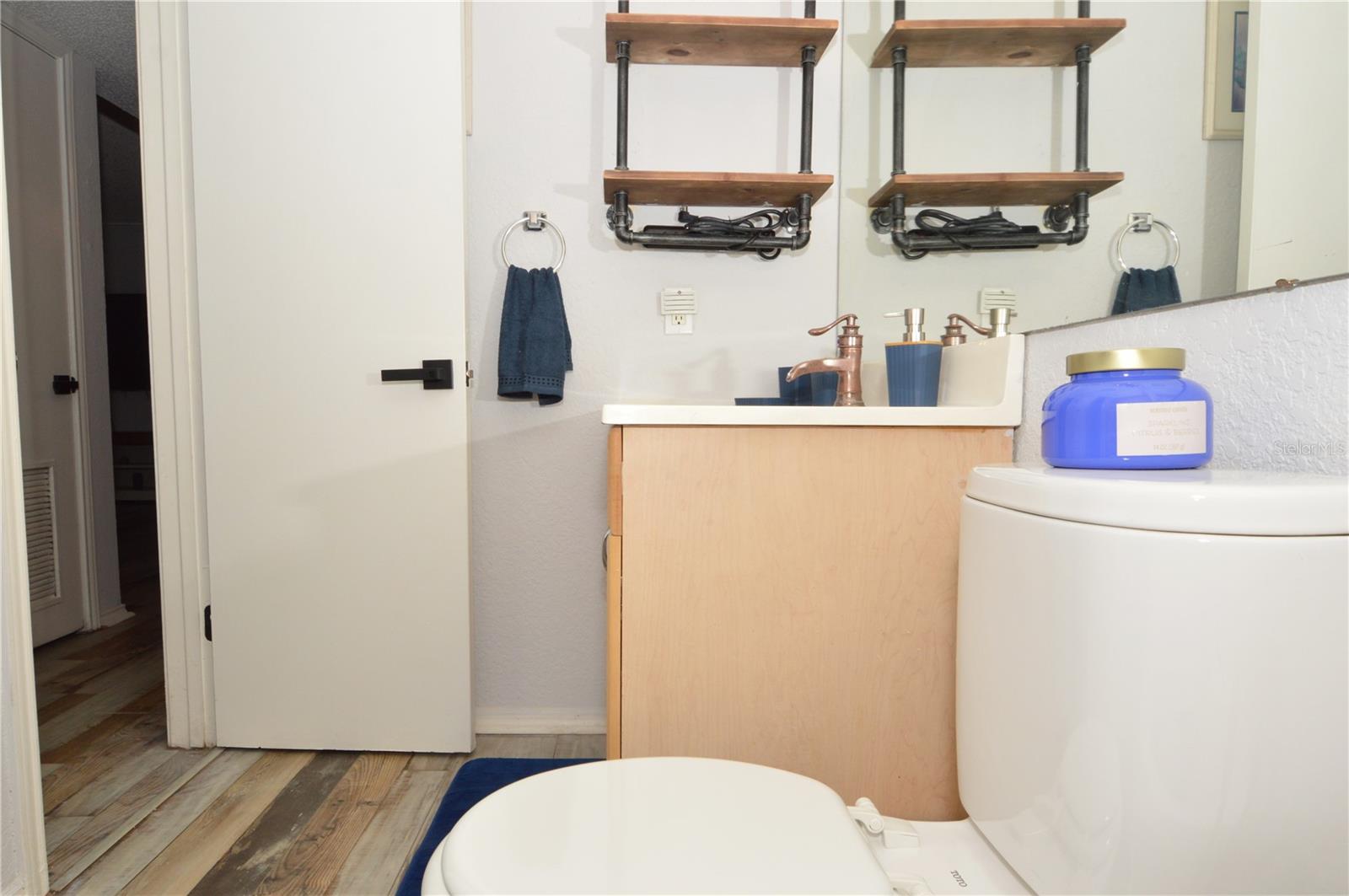 10200 GANDY BLVD N #1313 — photo 40
