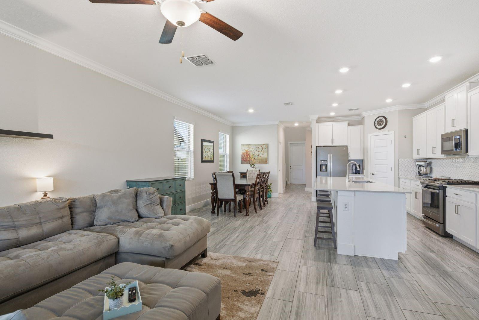 8683 WINNING FIELDS RD — photo 5
