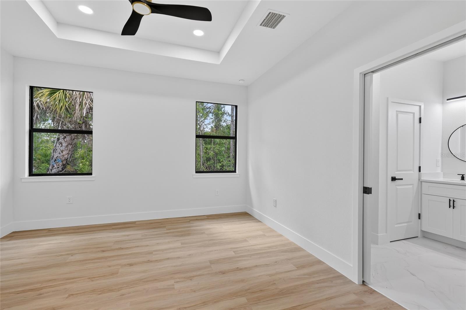 7841 SONTAG AVE — photo 20