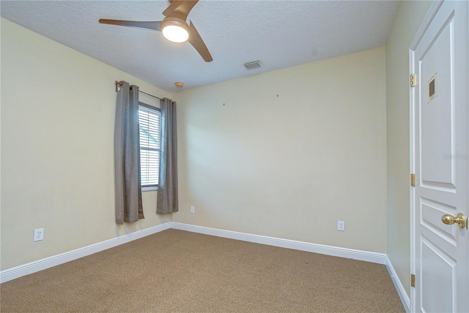 6135 CHURCHSIDE DR — photo 27