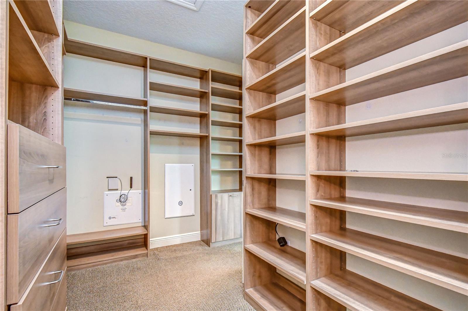 6135 CHURCHSIDE DR — photo 25
