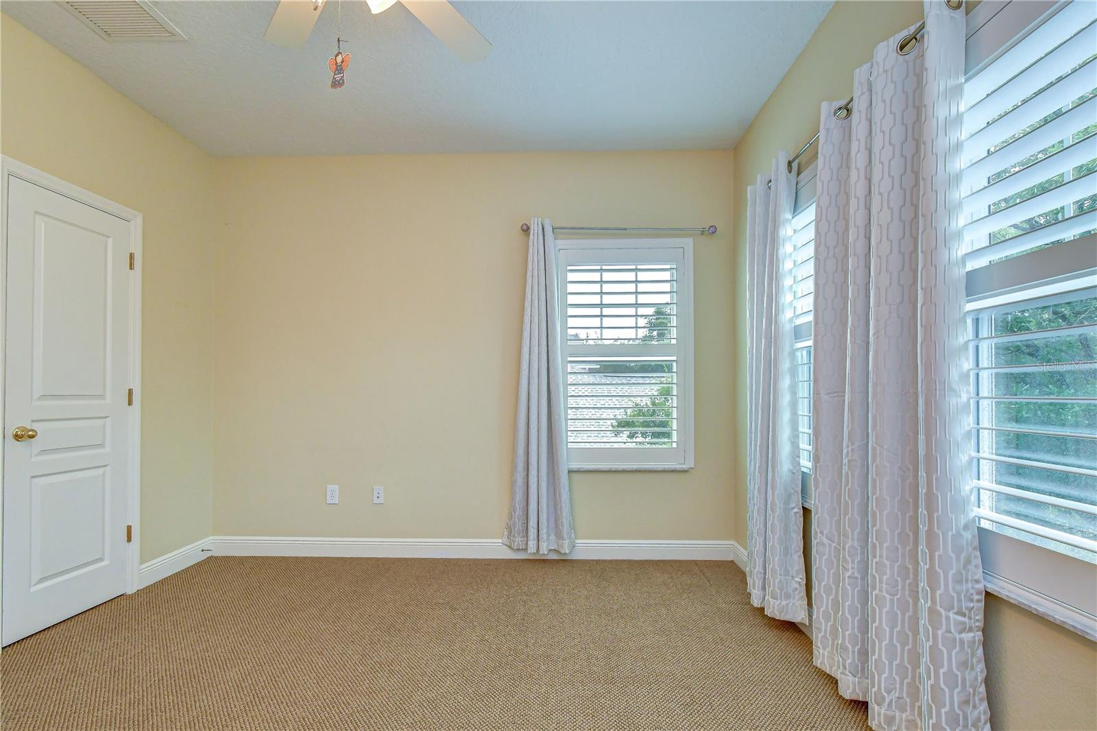 6135 CHURCHSIDE DR — photo 30