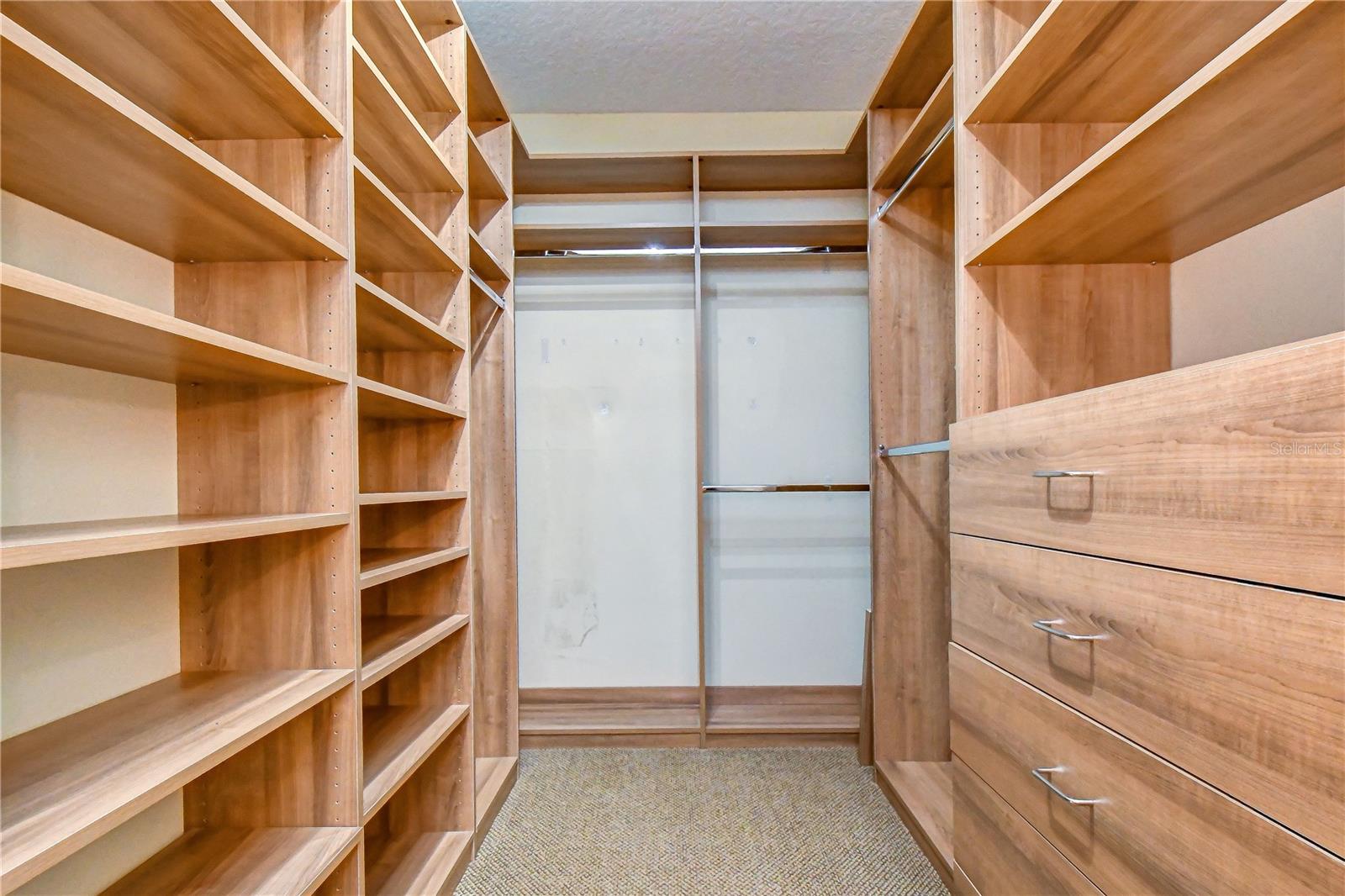 6135 CHURCHSIDE DR — photo 26