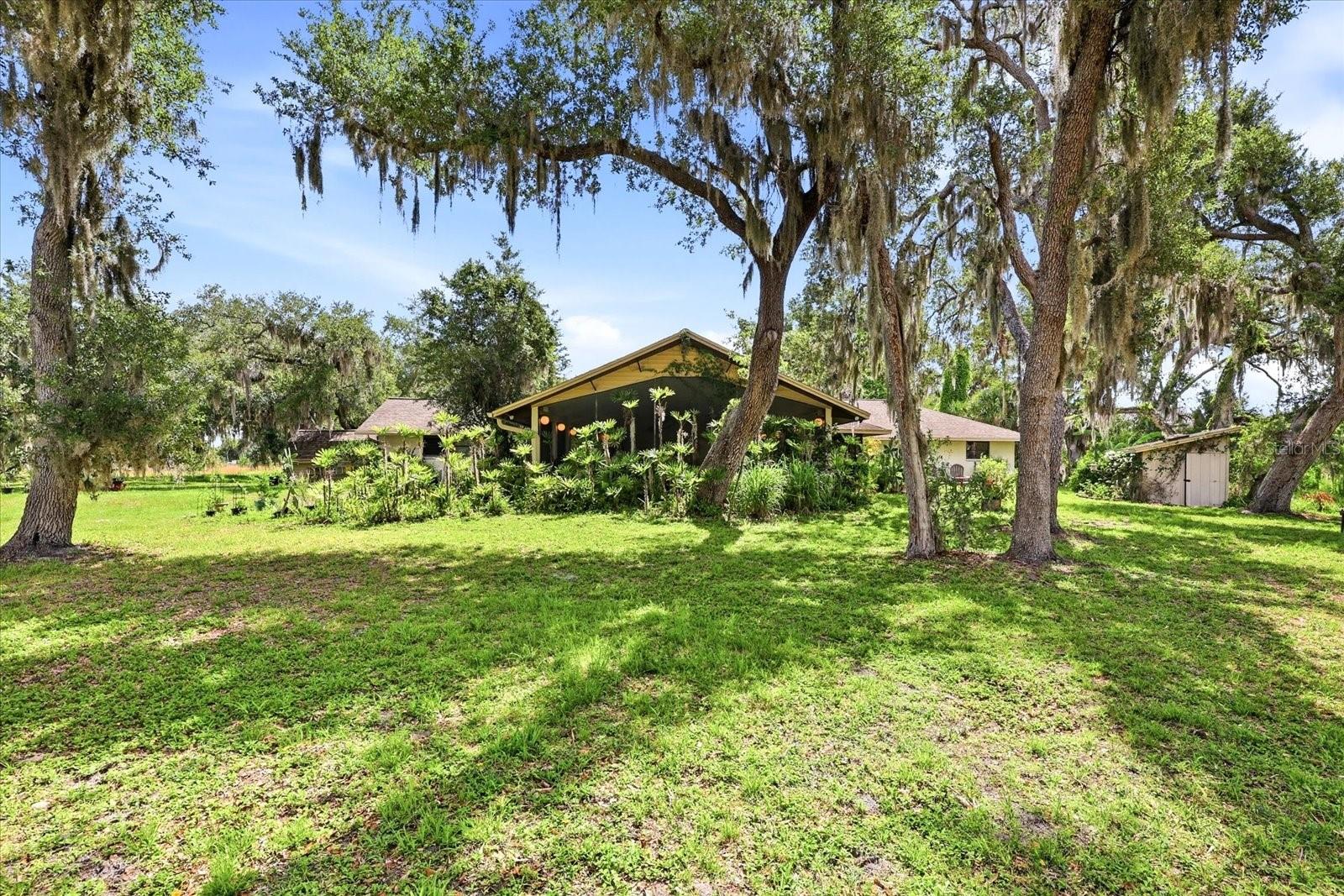 5850 VANDERIPE RD — photo 57