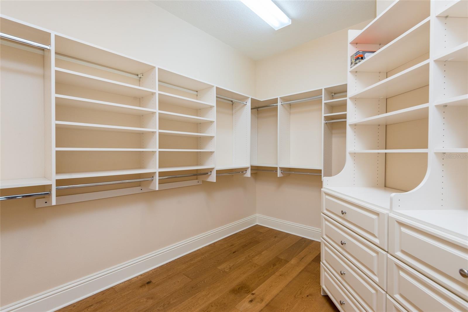 7902 FOXCATCHER CT — photo 34
