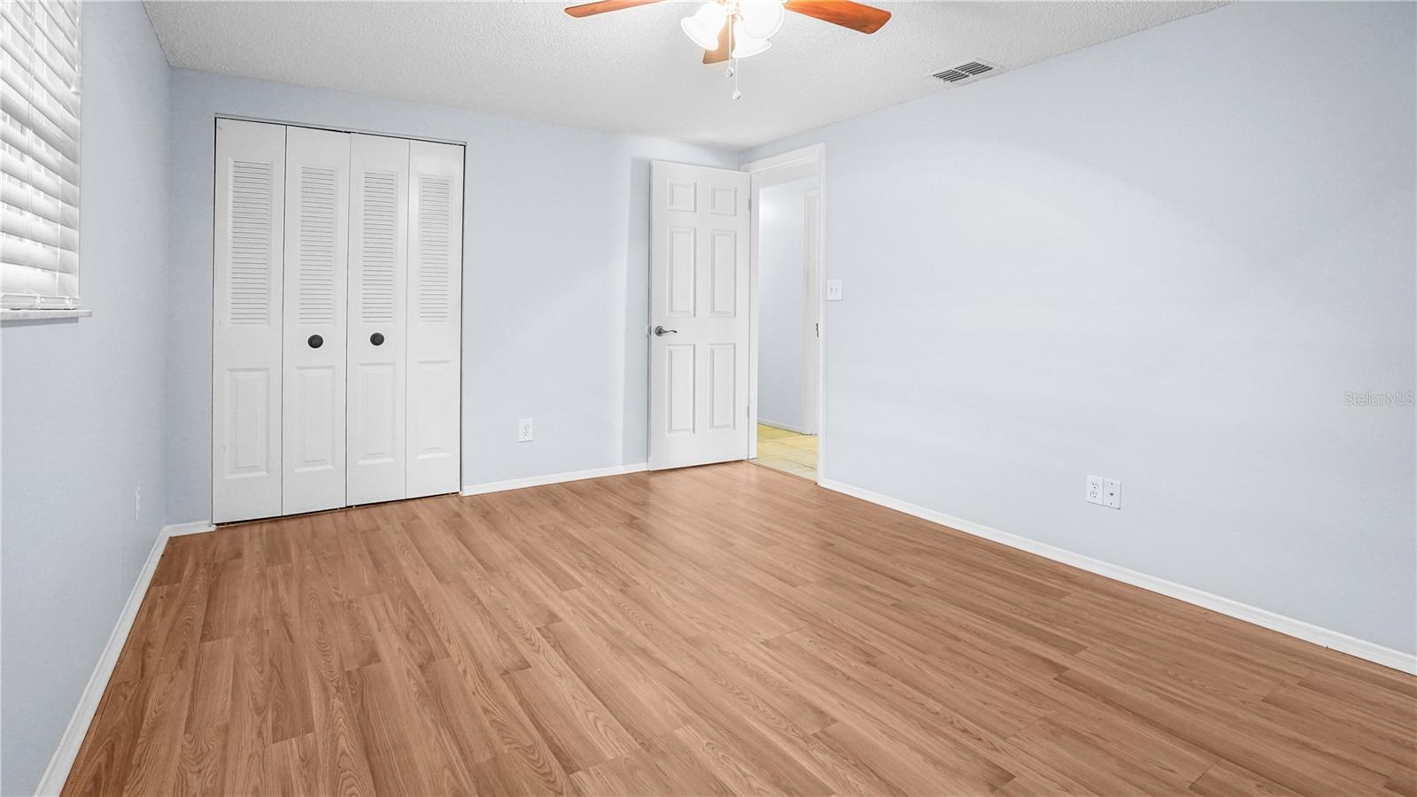 8747 HEMLOCK LN — photo 23