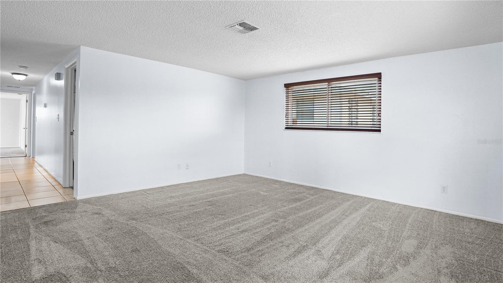 8747 HEMLOCK LN — photo 13