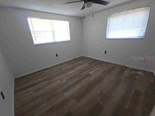 10914 QUEENS RD — photo 8