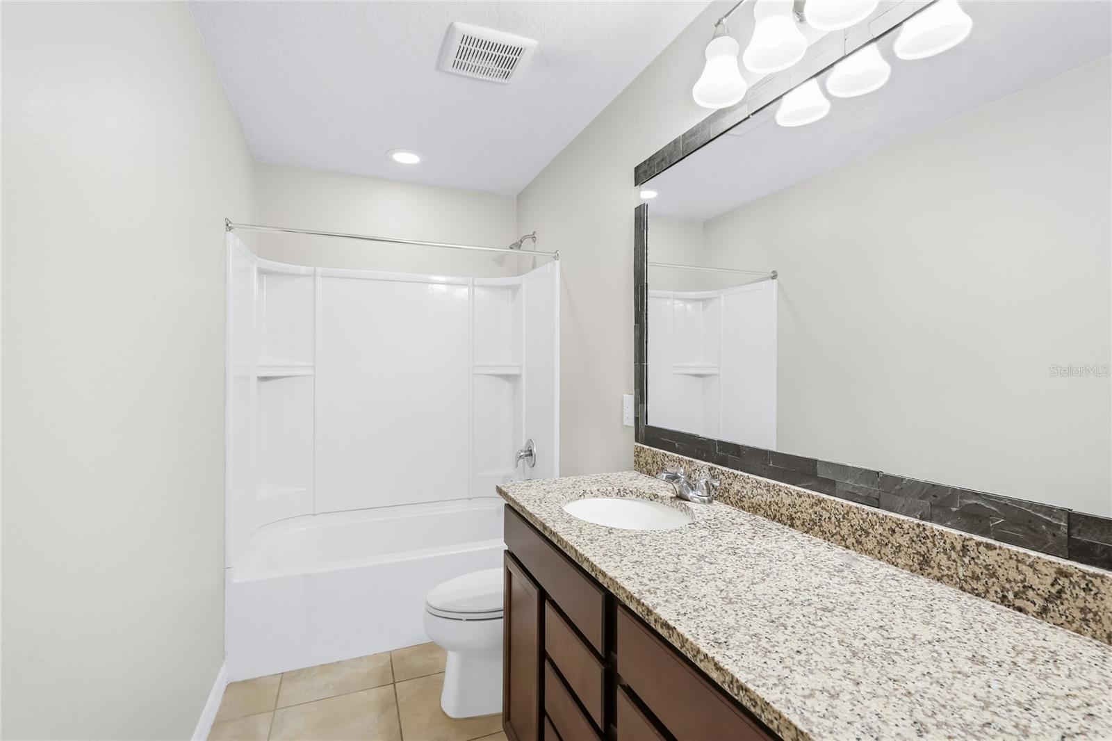 6574 KENAVA LOOP — photo 32