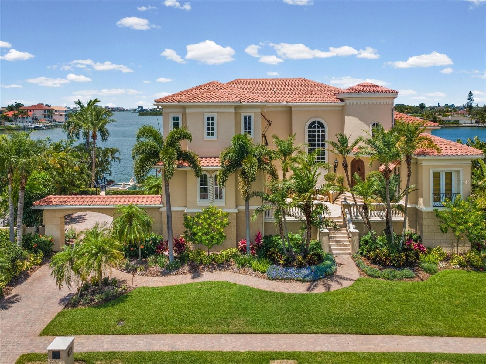 6224 PASADENA POINT BLVD — photo 3