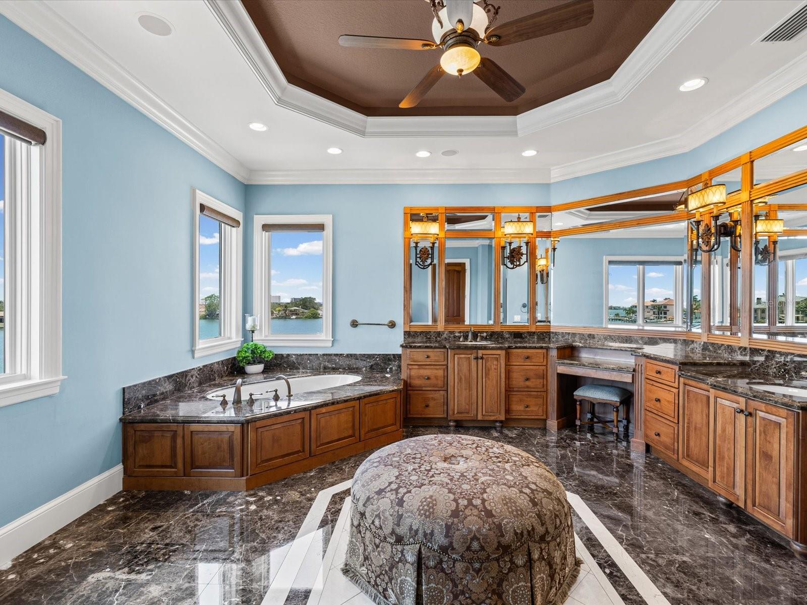 6224 PASADENA POINT BLVD — photo 49