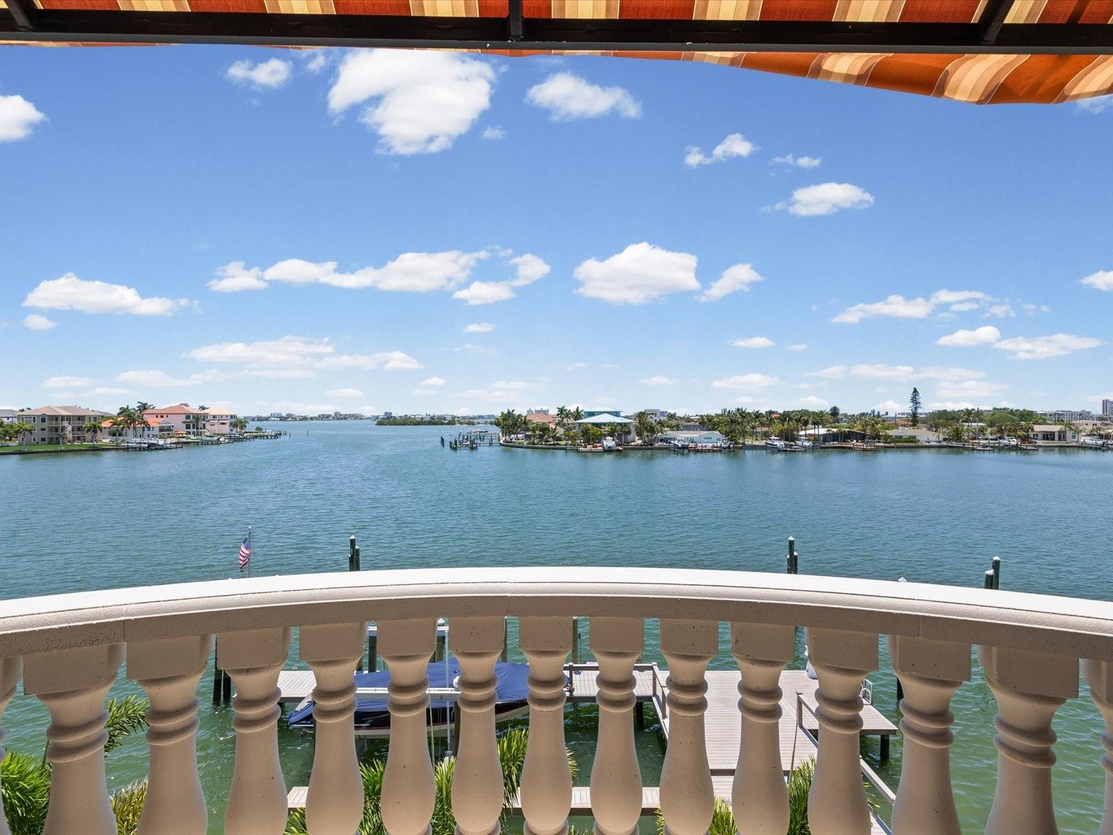 6224 PASADENA POINT BLVD — photo 44