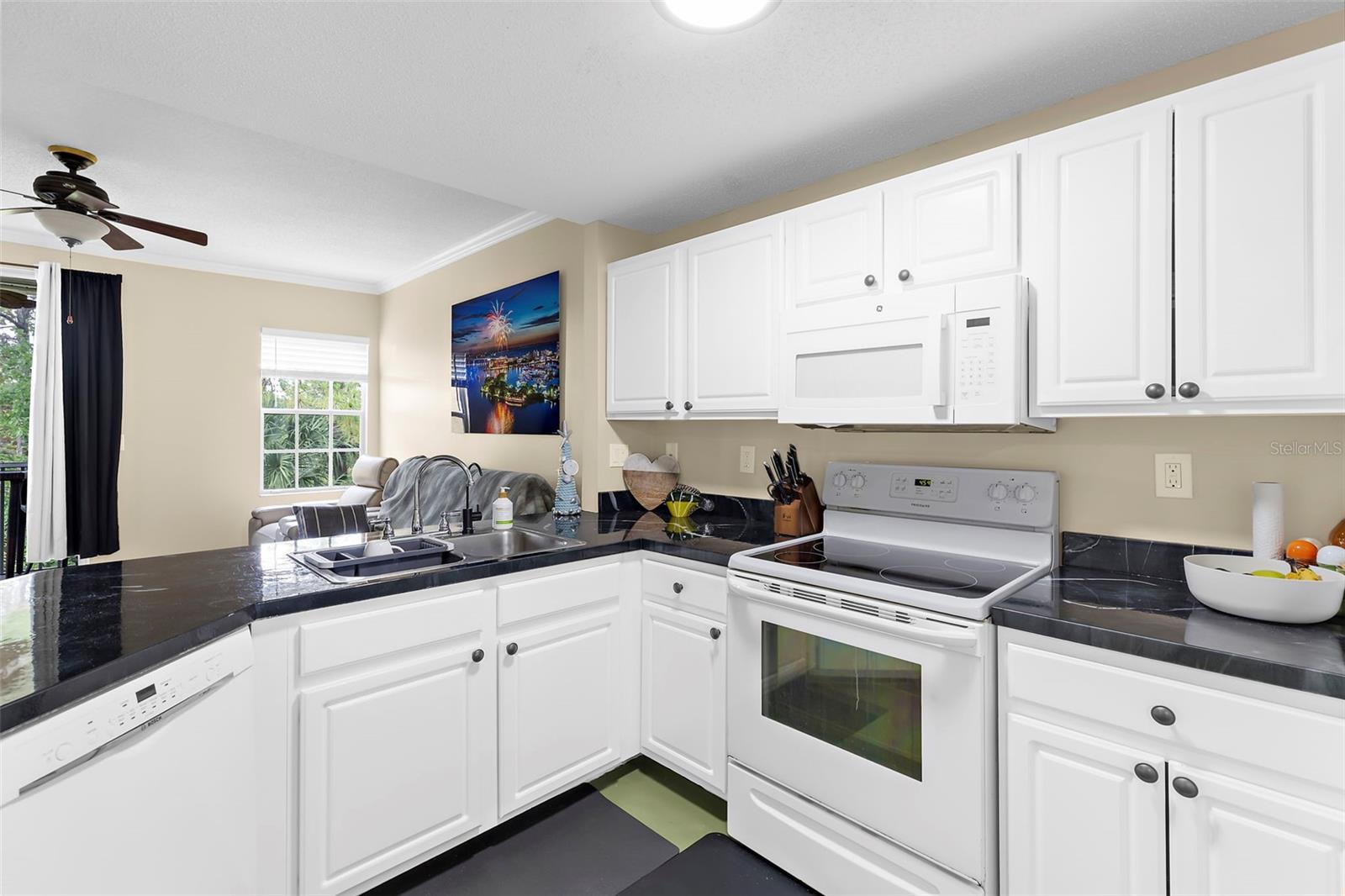 5601 BENTGRASS DR #102 — photo 13
