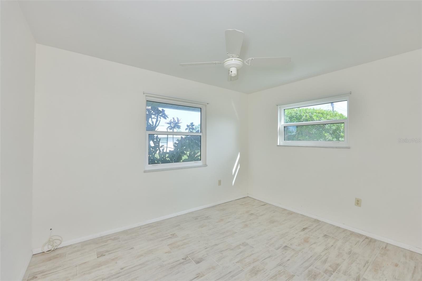 1216 VALLEY FORGE BLVD — photo 16