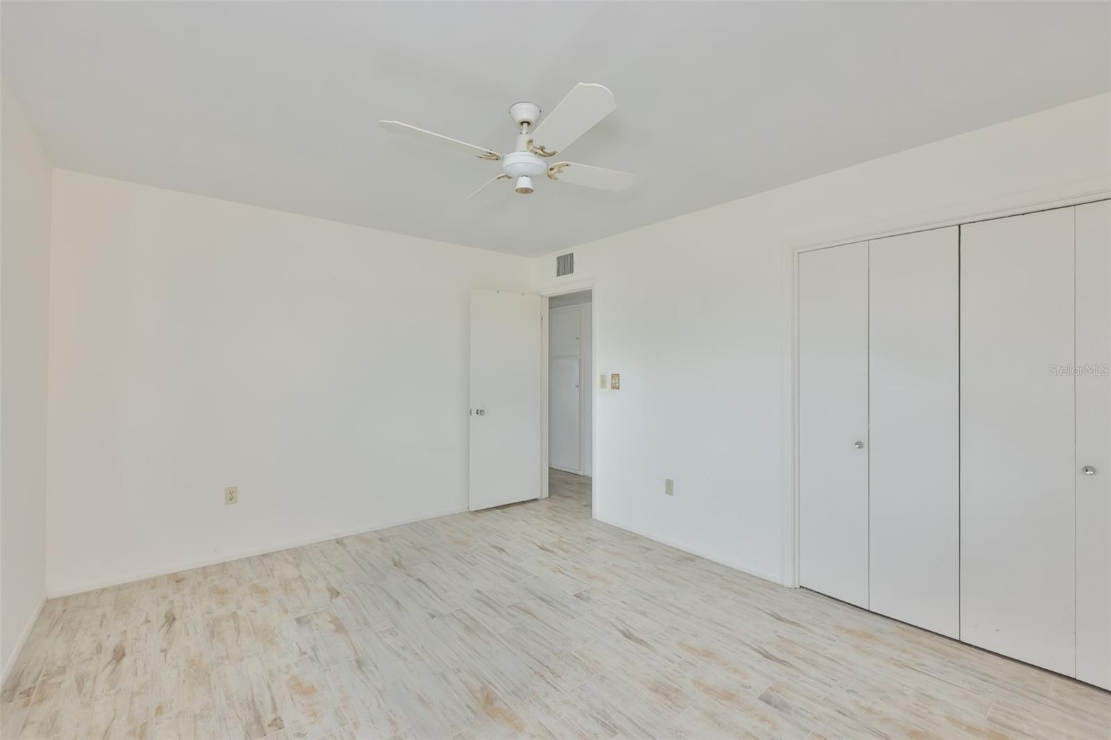 1216 VALLEY FORGE BLVD — photo 17