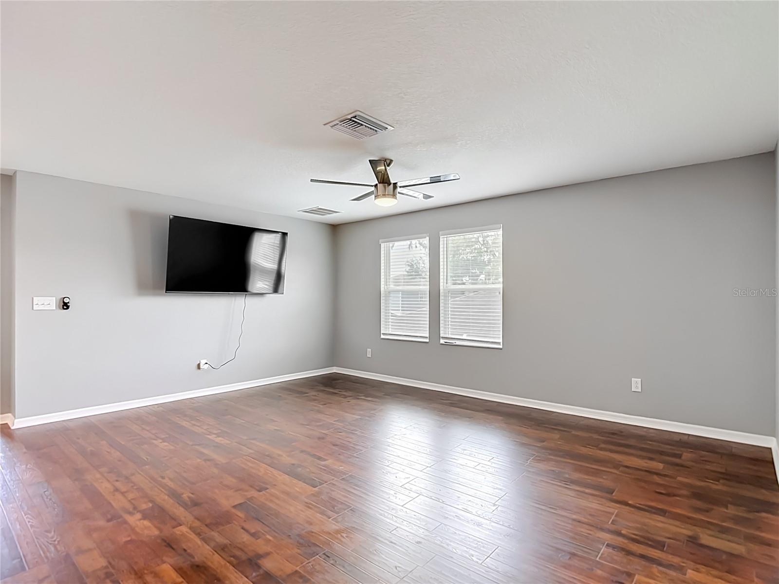 9127 FREEDOM HILL DR — photo 35