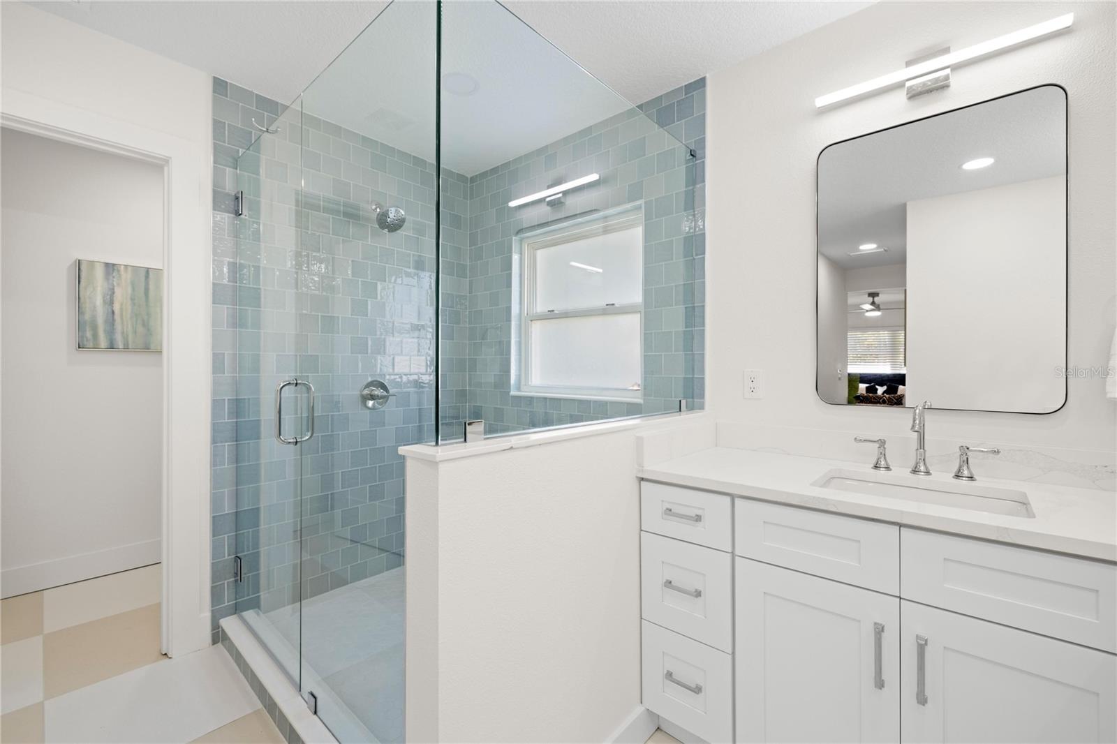 2117 S WEST SHORE BLVD — photo 16