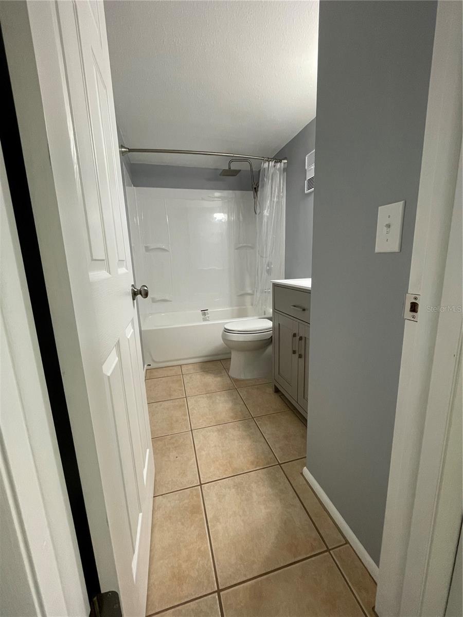 7640 92ND ST #101E — photo 11