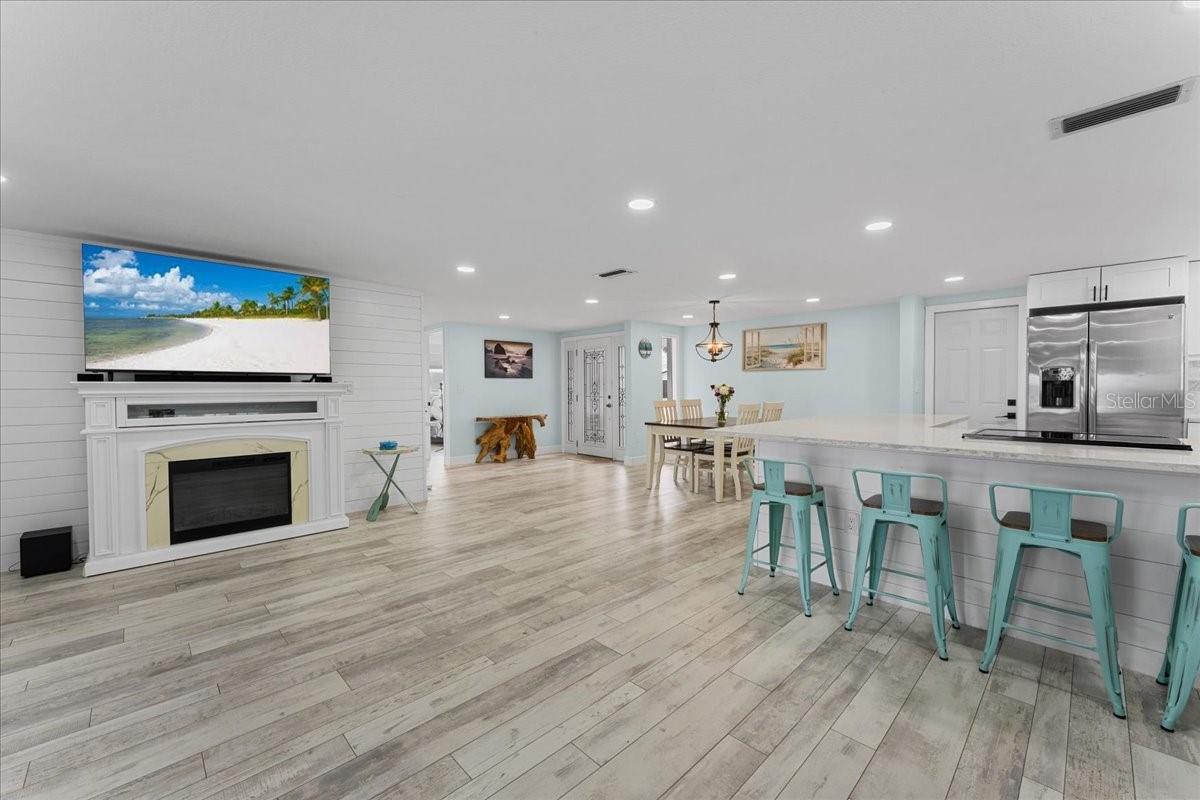 4951 POMPANO DR — photo 12
