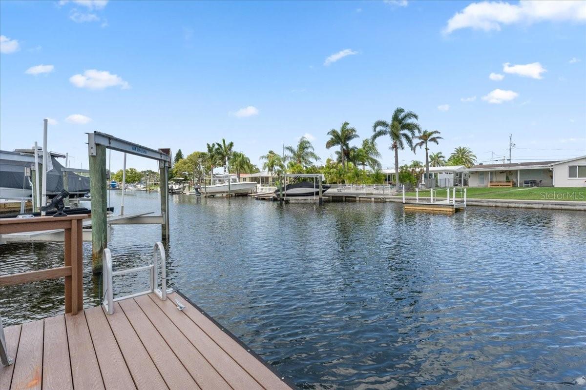 4951 POMPANO DR — photo 42