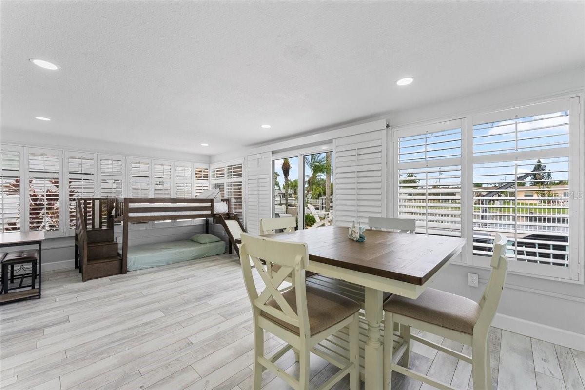 4951 POMPANO DR — photo 23