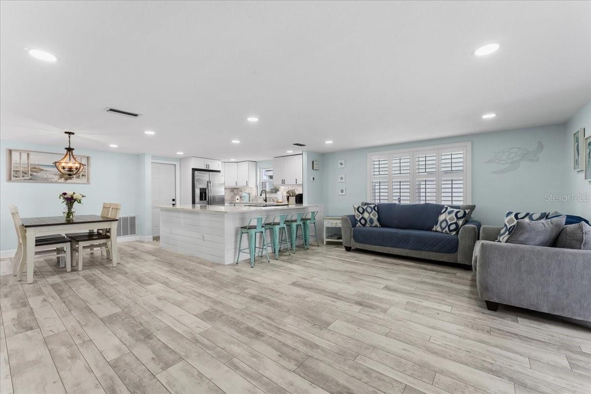 4951 POMPANO DR — photo 13