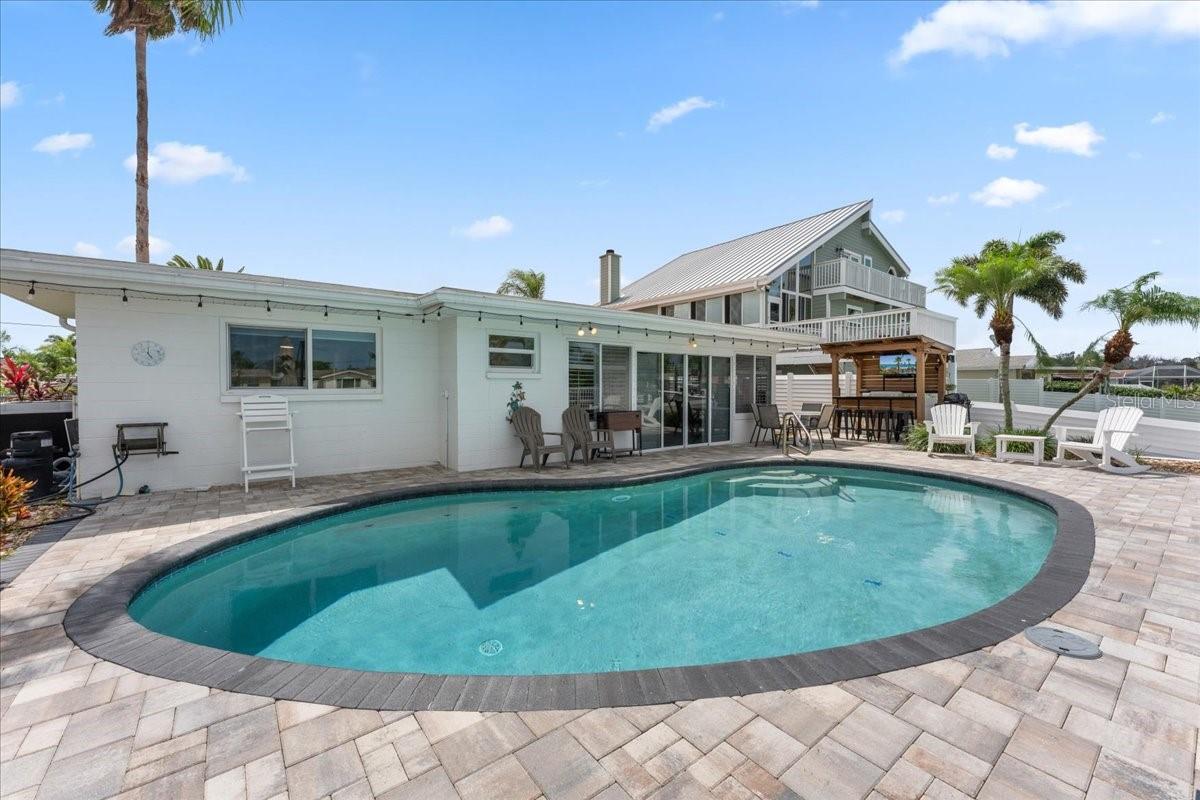 4951 POMPANO DR — photo 37