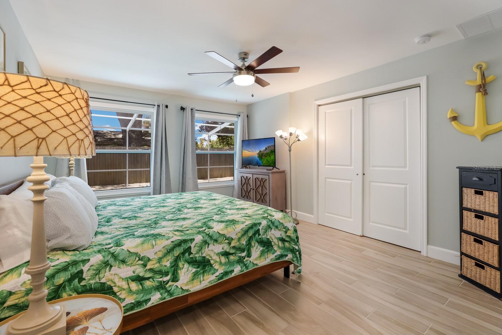 5720 ISANDA PL — photo 15