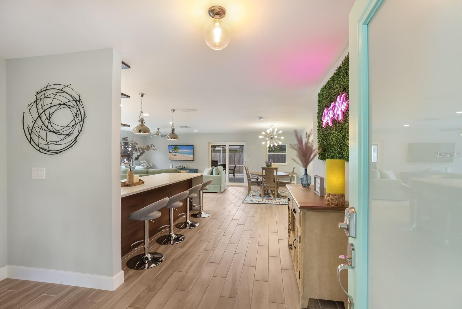 5720 ISANDA PL — photo 3