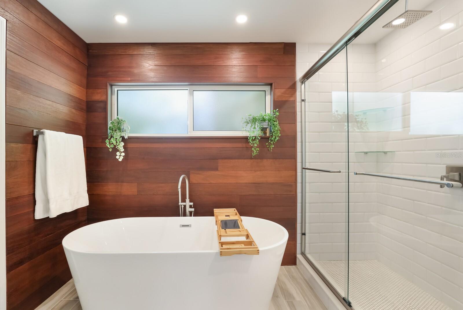 5720 ISANDA PL — photo 23