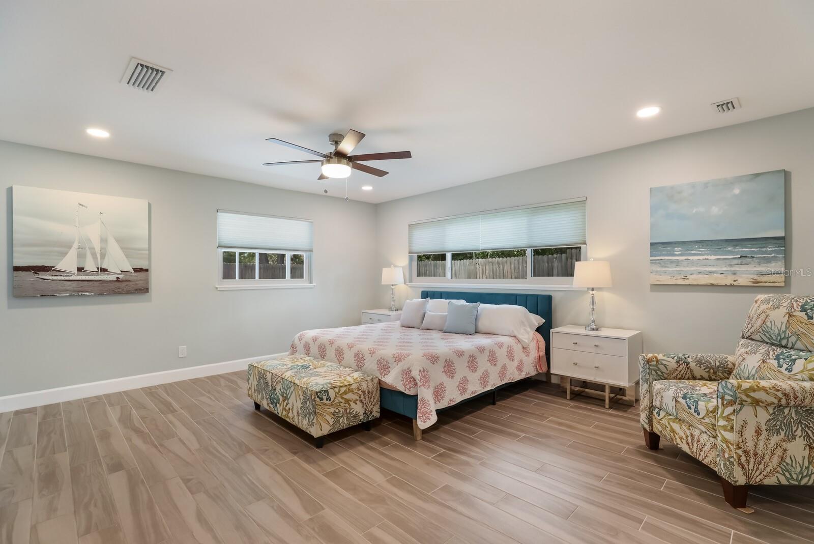 5720 ISANDA PL — photo 21