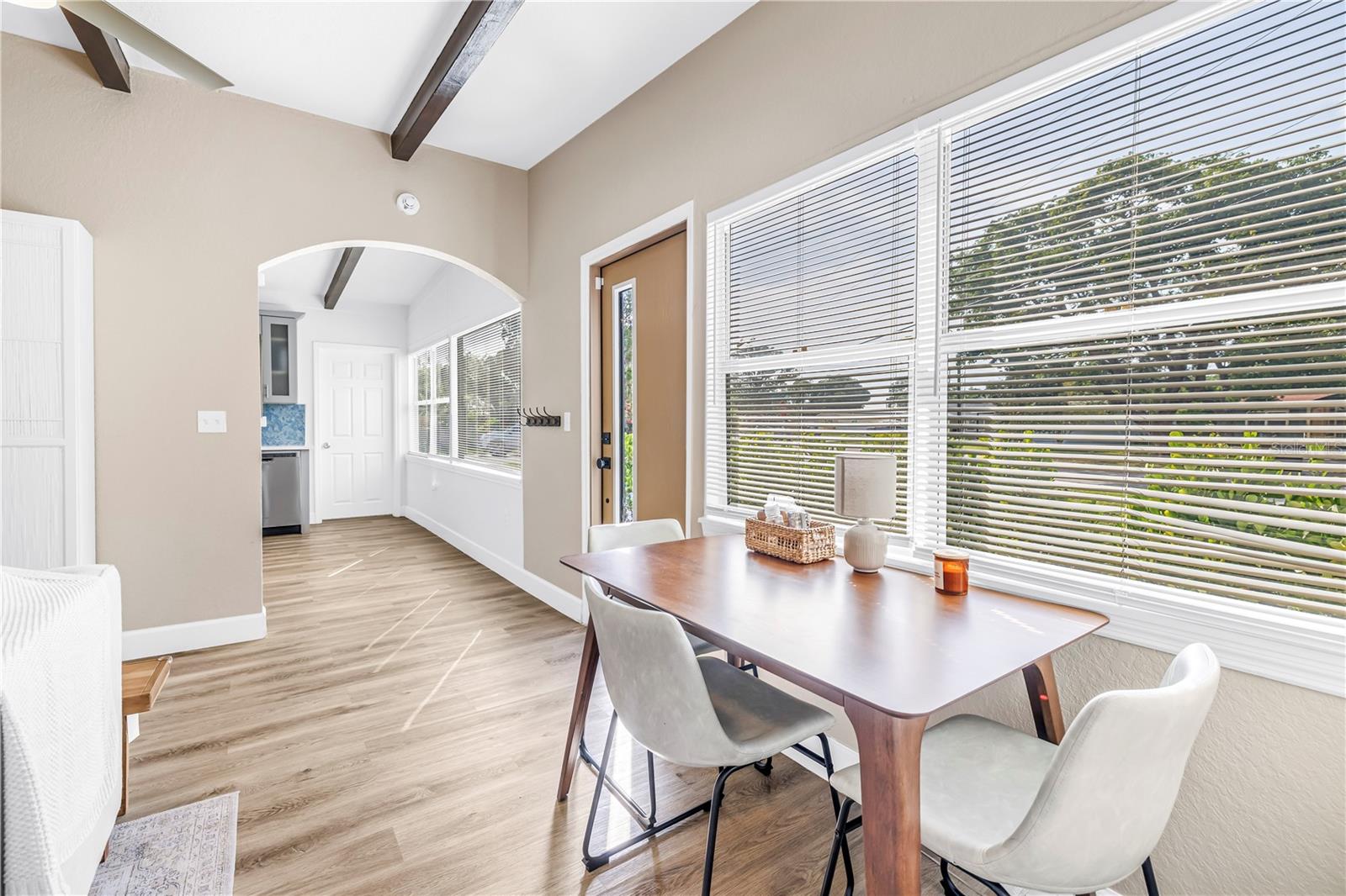 7599 MEADOWLAWN DR N — photo 12