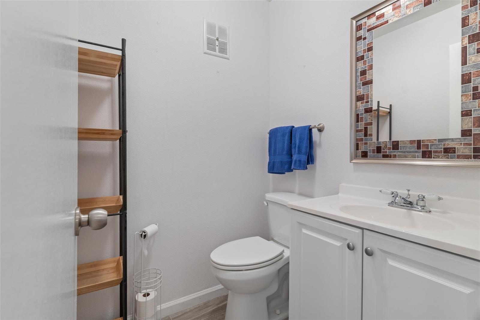 12102 BOYNTON LN #B — photo 27