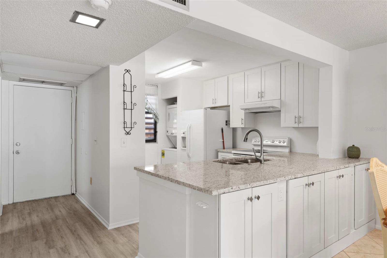 106 TIDEWATER DR — photo 8
