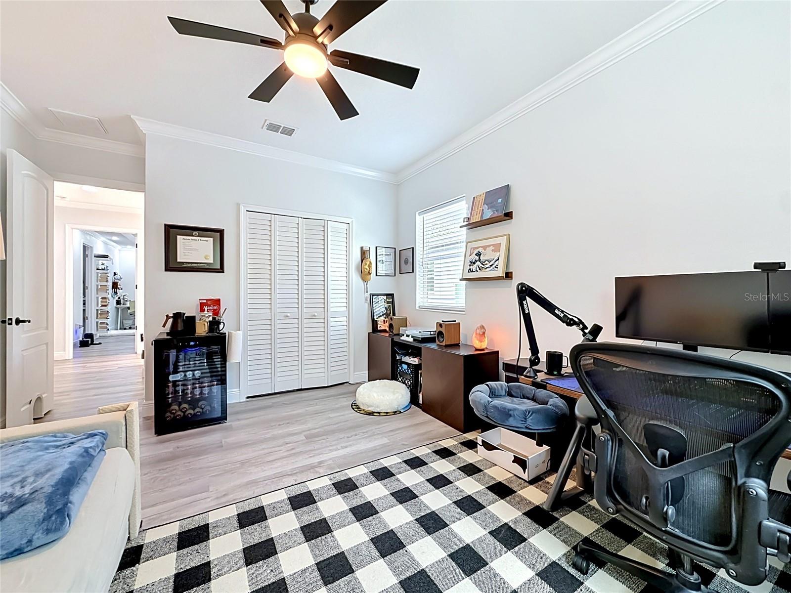 525 ELM ST — photo 27