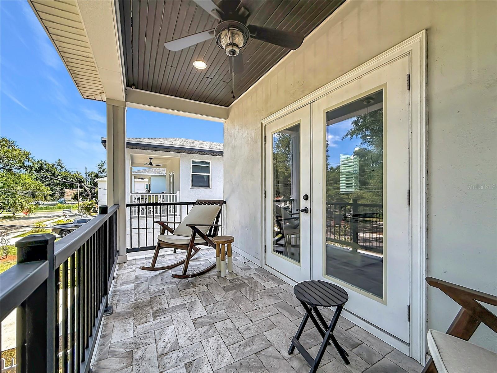 525 ELM ST — photo 48